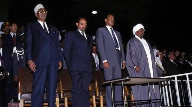 ፕረዚደንት ኢትዮጵያ ዝርከቦም መራሕቲ ጎረባብቲ ሃገራት ኣብ ፈላሚ ጸንብል ኣዋጅ ናጽነት ኤርትራ፡ ኣስመራ፡ 24 ግንቦት 1993