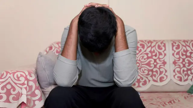 ভিডিওটি ভাইরাল হওয়ার পরে মানসিক অবসাদে চলে যান দীপক ইউ - প্রতীকী ছবি