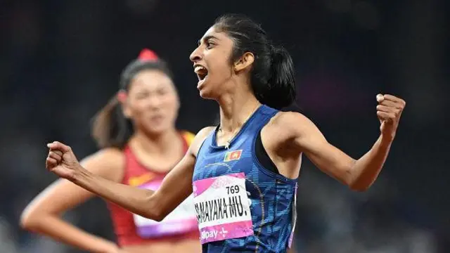 චීනයේ හැංජෝ නුවර පැවැත්වෙන 19 වන ආසියානු ක්‍රීඩා උළෙලේදී ශ්‍රී ලංකාවට රන් පදක්කමක් දිනා දීමට තරුෂි කරුණාරත්න අද ( ඔක් 4 වැනිදා) සමත් විය.