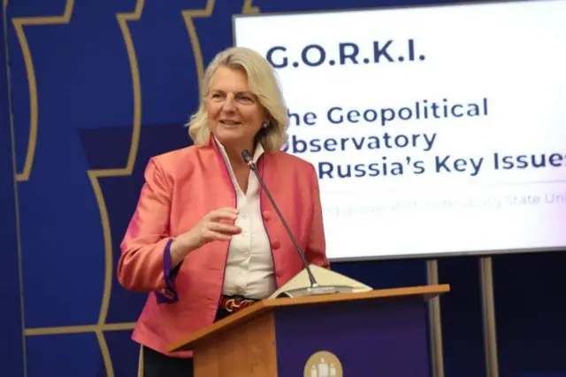 Карін Кнайсль