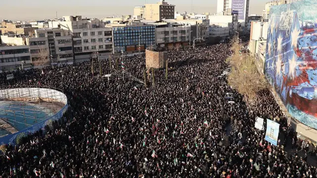 ఇరాన్, అమెరికా, ఇజ్రాయెల్, దాడులు, క్షిపణులు, దుబయి, ఖతార్, తెహ్రాన్, సుప్రీం లీడర్ అయతొల్లా అలీ ఖమేనీ
