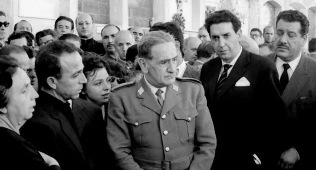 سپین، ایٹم بم، امریکہ