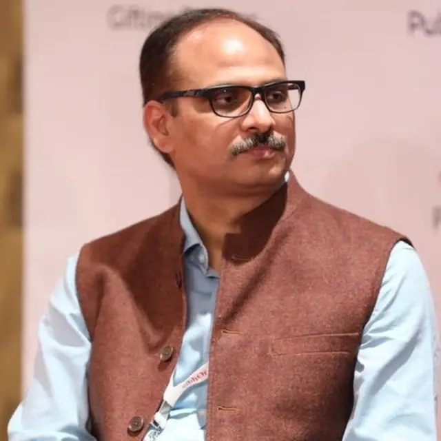 ব্লগার ও সাংবাদিক হর্ষবর্ধন ত্রিপাঠী