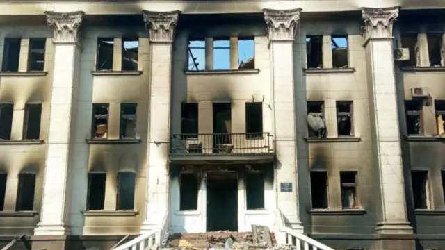 драмтеатр маріуполь