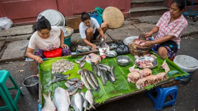 ရန်ကုန်မြို့က အသားငါးဈေးတစ်ခု