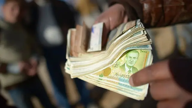 Con el contrabando de productos los refugiados tuvieron acceso al dinero