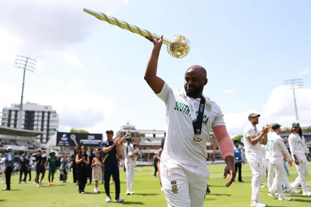 தென் ஆப்ரிக்கா, இட ஒதுக்கீடு, டெம்பா பவுமா