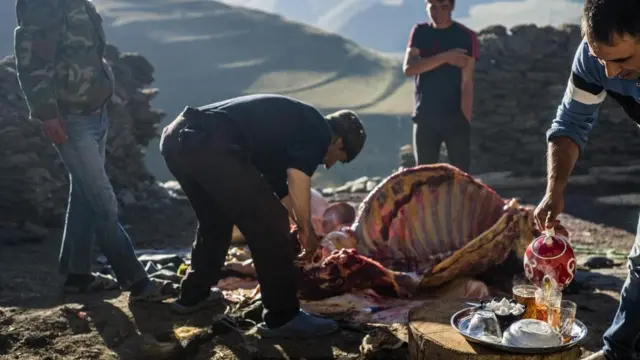 希纳里克的婚礼仪式