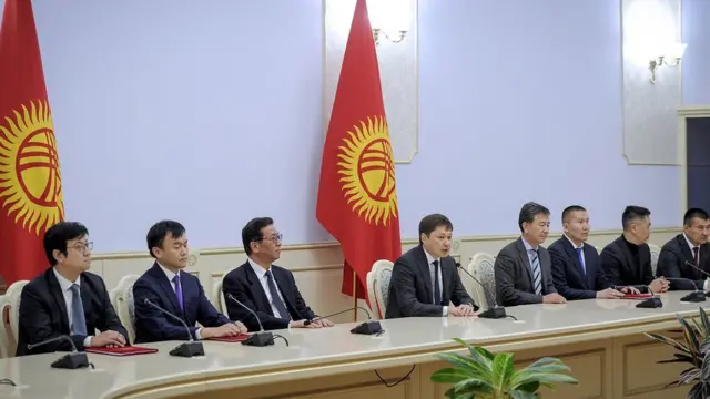 2018-жылдын 11-январында, Кыргыз Республикасынын Өкмөт үйүндө «Акылдуу шаар» долбоорунун алкагында Huawei компаниясы менен инвестициялык келишимге кол коюлду