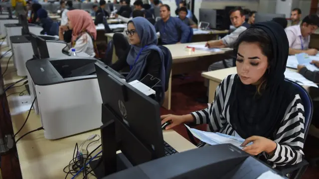 ټاکنې