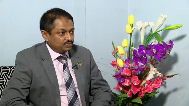 বাংলাদেশ বিমানের মুখপাত্র শাকিল মেরাজ বলছিলেন, নেপাল দুর্ঘটনার প্রভাব পড়েছে বাংলাদেশ বিমানের নেপালগামী ফ্লাইটে