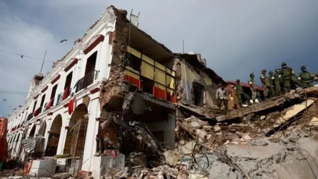 El ejercito en labores de rescate