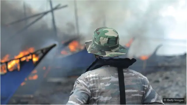 غیر قانونی ماہی گیر