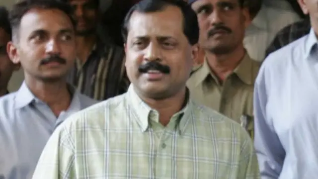 सचिन वाझे, एनआयए, मनसुख हिरेन, मुकेश अंबानी, जिलेटीन