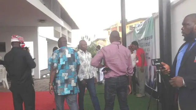 Awọn ero ni ile Abiọla ni ilu Eko