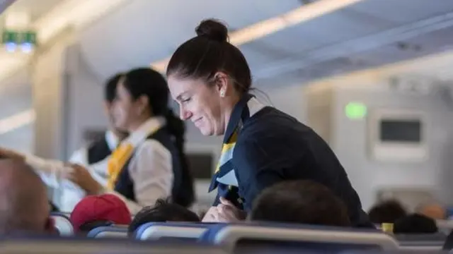 Kazi za kunadimasoko ya biashara ni moja wapo ya kazi zilizotajwa kuhusisha uongo ili kupata mafanikio ya kibiashara