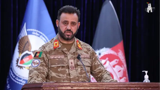 اجمل عمر شینواری