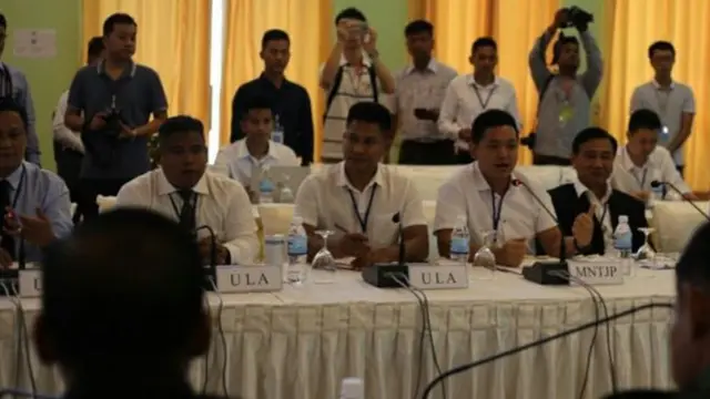 အေအေ