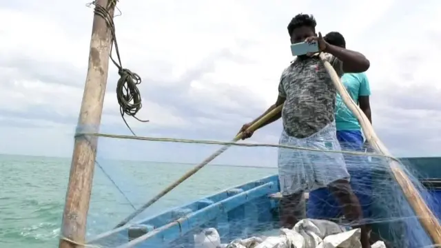 உங்கள் மீனவன் கிங்ஸ்டன்