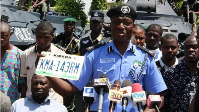 Agbẹnuso ile ise olopaa