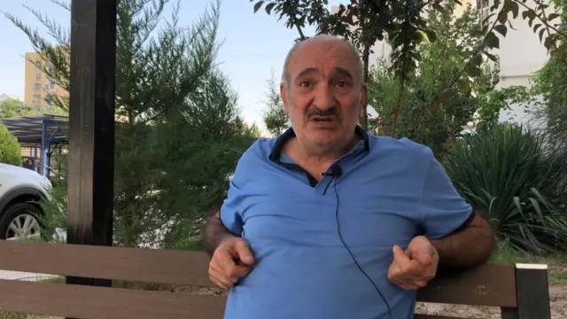 "Мен ўша воқеанинг тирик гувоҳиман - у(Мирзиёев) ваъда бераман, бу ерда парк бўлади, деди", дейди Артём.