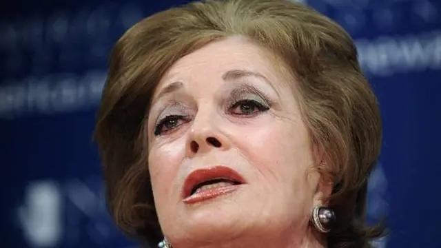 جيهان السادات