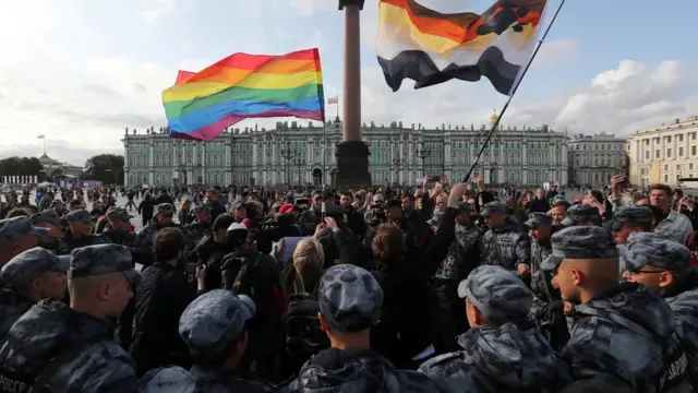 Protest LGBT aktivista u Sankt Peterburgu 2019. godine