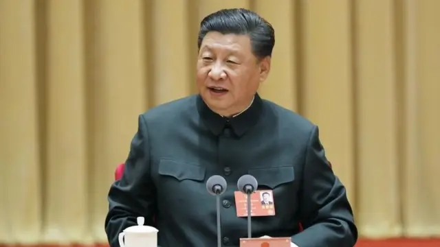 習近平在人大會議期間參加了解放軍和武警部隊代表團全體會議,他在會上說中國軍隊經受住了疫情防控鬥爭的考驗