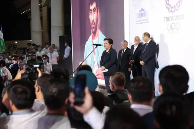 Президент совғаси