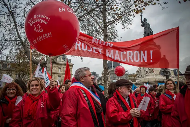 Протест проти Макрона