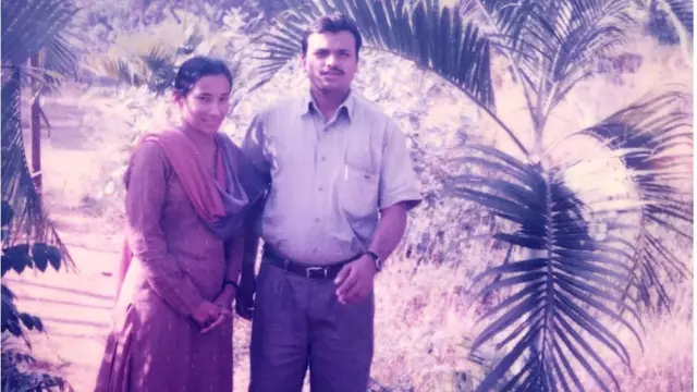 अर्जुन पाठक और रेणु दाहाल