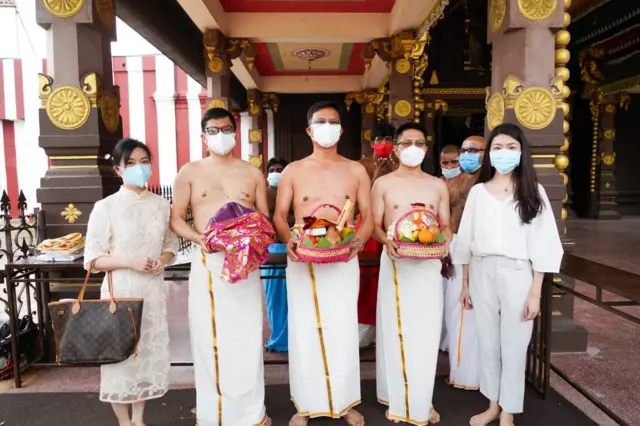 චීන තානාපති උතුරේ සංචාරයක