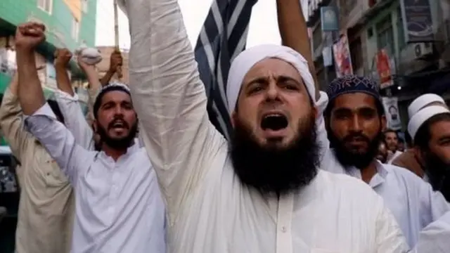 पाकिस्तान के 2018 आम चुनावों में कट्टरपंथ की तरफ रुझान रखने वाली पार्टियों को वोटरों का ज़्यादा समर्थन नहीं मिला