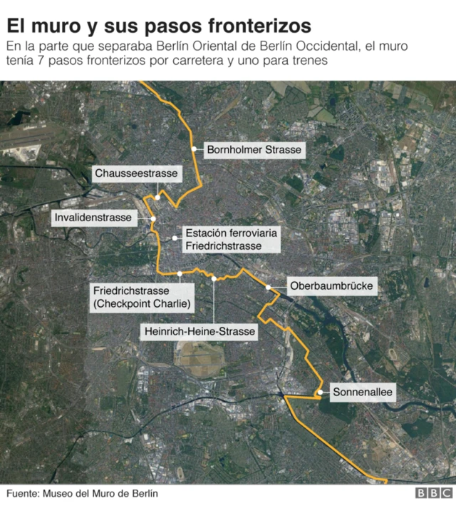 Mapa que muestra el muro y sus pasos fronterizos. Muro de Berlín