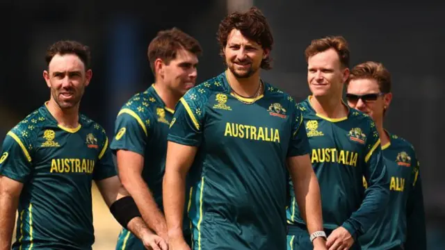 ટી20 વિશ્વકપમાંથી બહાર થયું ઑસ્ટ્રેલિયા, ઝિમ્બાબ્વે-આયર્લૅન્ડની મૅચ રદ થવાથી બગડ્યું ગણિત- ન્યૂઝ અપડેટ