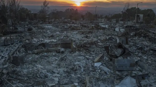 نتائج حرائق كاليفورنيا