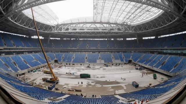 朝鲜劳工曾在圣彼得堡参加建设一个举行世界杯赛事的场馆。