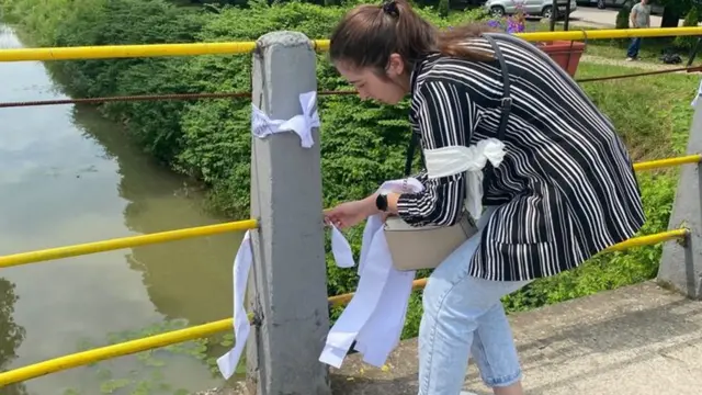 Prijedor, bele trake