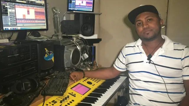 በረኸት ዝሰርሐሉ ስቲድዮ