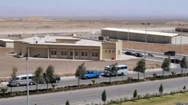 ઇરાનના નતાંઝ સ્થિત ન્યુક્લિયર પ્લાન્ટની તસવીર