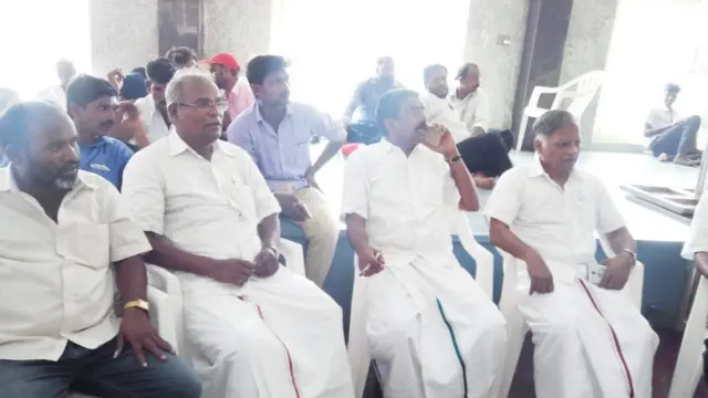 8 வழி சாலைக்கு எதிராக நடை பயணம் செல்ல தடை: கம்யூனிஸ்ட் கட்சியினர் நள்ளிரவில் கைது