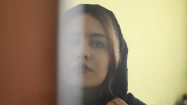 Leyli Noroozi, ərdəbilli gənc rejissor və yazıçıdır