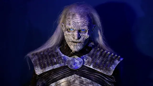 Ator vestido como White Walker, um dos personagens7games baixar apoioGame of Thrones