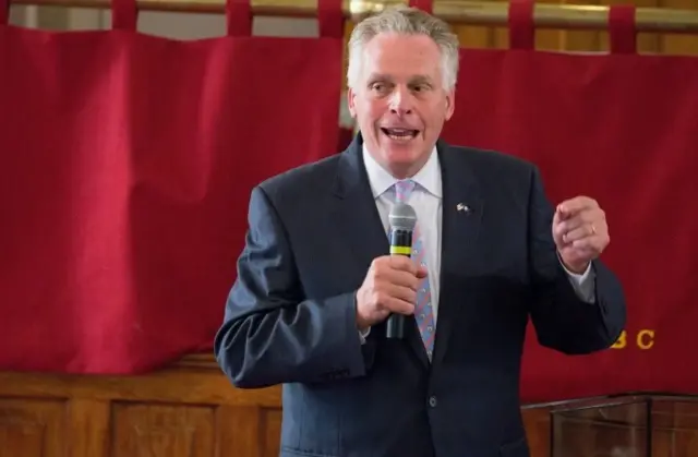 Губернатор Вирджинии, демократ Терри Маколифф