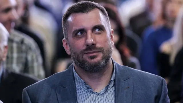 Олег Петренко