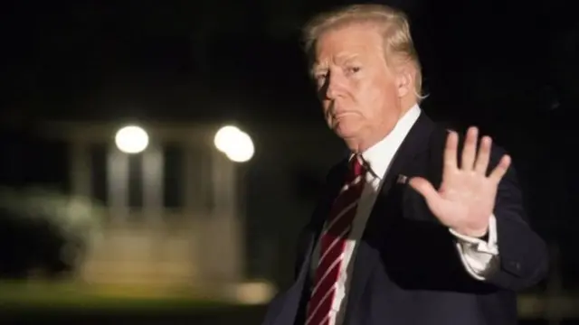 डोनल्ड ट्रंप