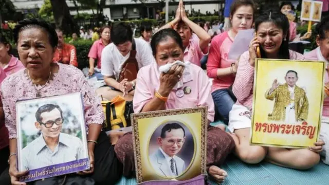 Le roi Bhumibol Adulyadej était très vénéré dans son pays.