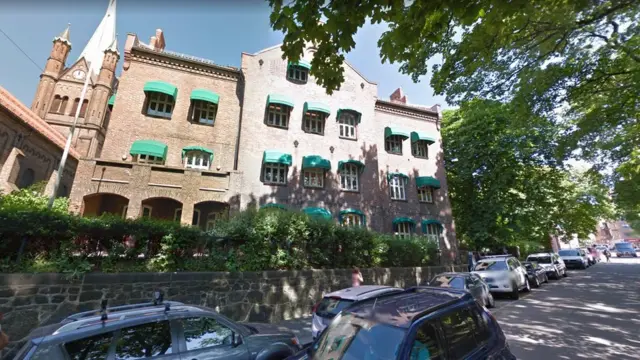 بنابر این گزارش‌ها، دیدار نمایندگان کردها و جمهوری اسلامی هشتم تیرماه (۱۰ روز پیش) در دفتر سازمان غیر دولتی نورف در نروژ برگزار شده و دو طرف توافق کرده‌اند که نشست‌های دیگری نیز برگزار کنند