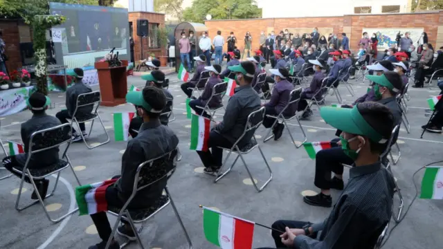 مدرسه در ایران