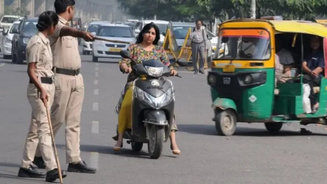 સ્કૂટીની તસવીર